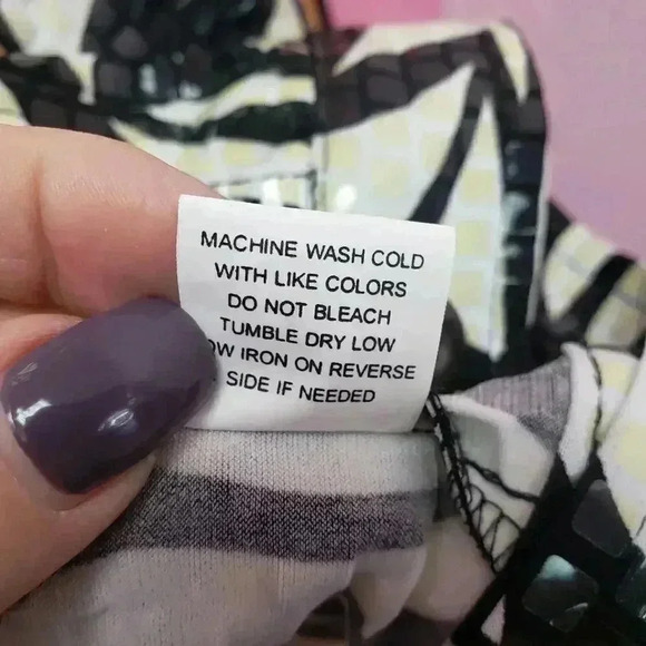 Elementz Black and White Floral Jacket with Shimmer - Picture 7 of 7